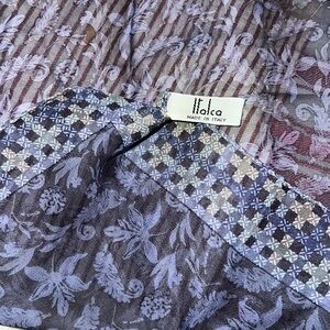 Hand Rolled Italy Vintage Silk Scarf Italca 20” square